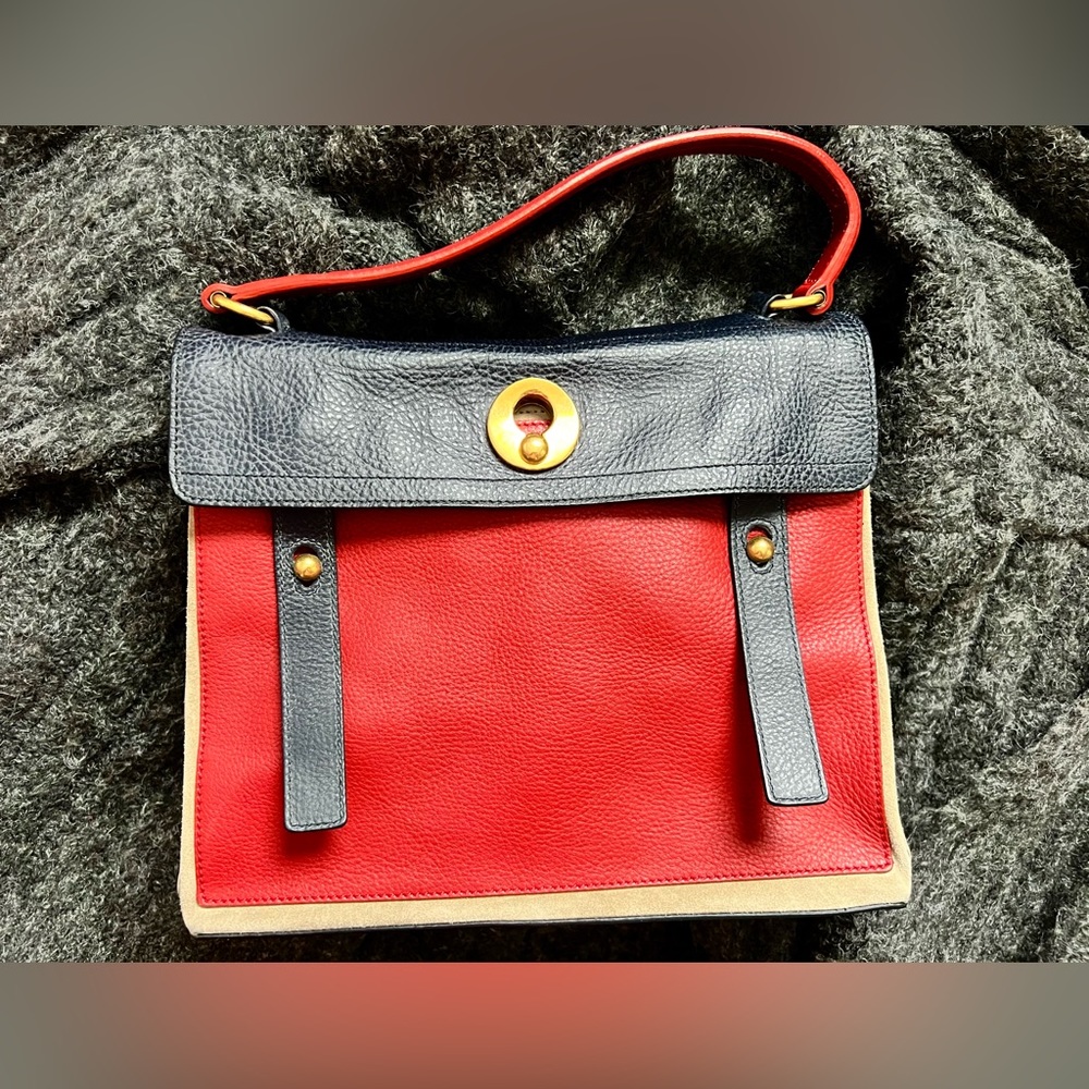 ❤️Yves Saint Laurent MUSE TWO LEATHER HANDBAG